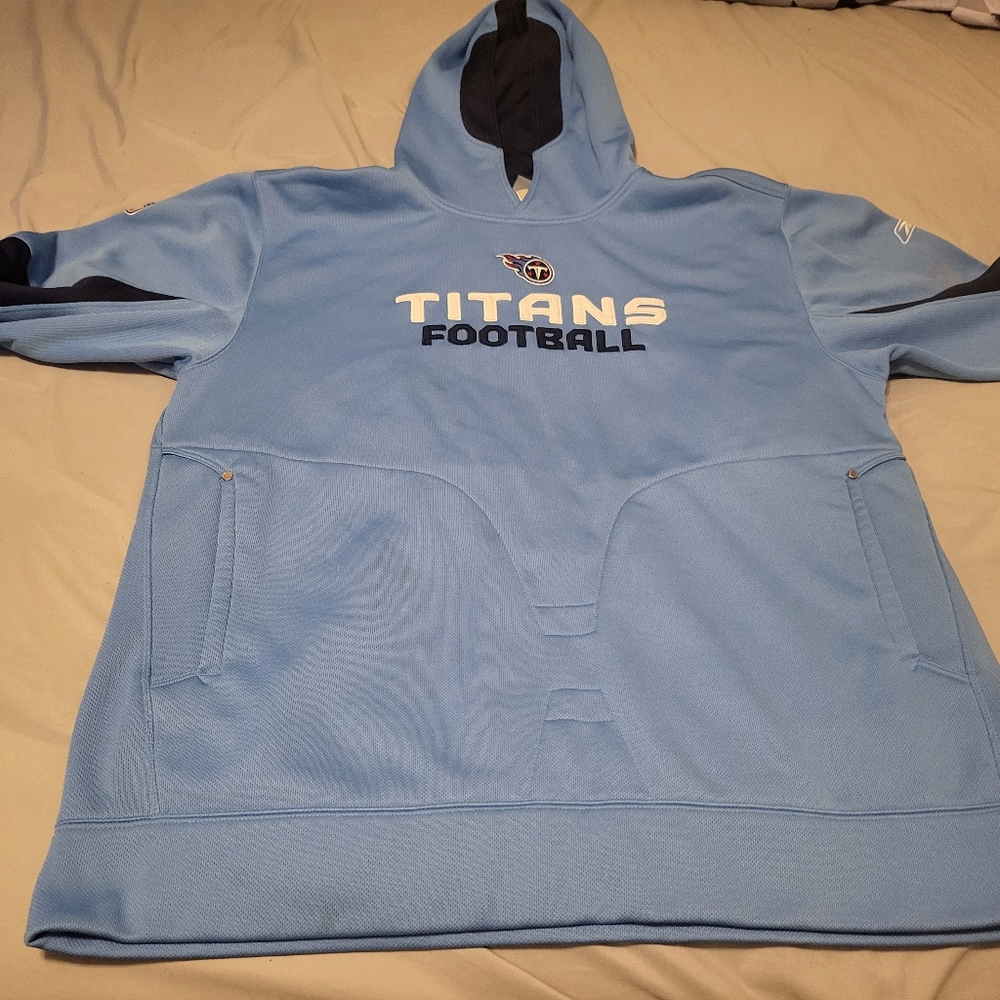 Titans sweatshirt